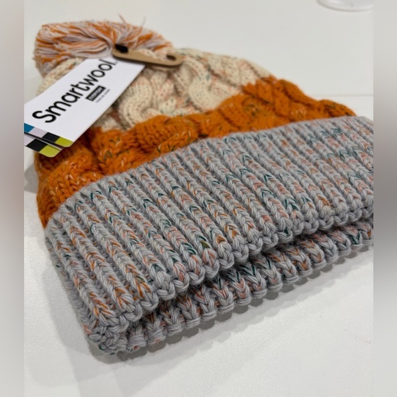 SmartWool Isto Retro Beanie Hat Merino Wool Marmalade Orange NWT Adult Cable main image 7